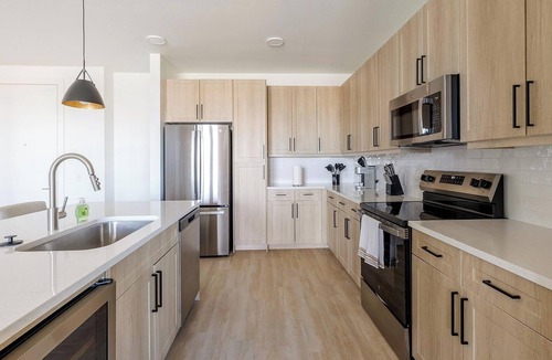 Roanoke Apartment | Landing | Incredible 2BD in Downtown Roanoke