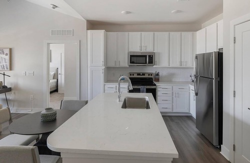 Belle Mina Apartment | Landing | Incredible 2BD, Gym, Courtyard