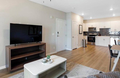 Townsite Apartment | Landing | Incredible 2BD, Pool, Rooftop Lounge