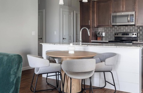 Buda Apartment | Landing | Incredible 2BD, Gym, Clubhouse