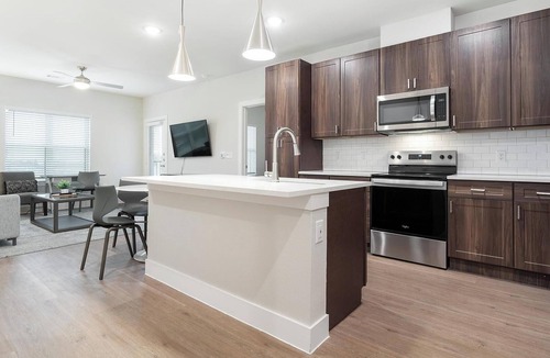 Seguin Apartment | Landing | Incredible 2BD, Pool, Gym