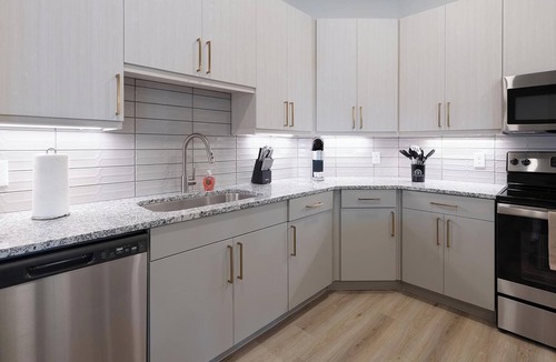 Far North Dallas Apartment | Landing | Incredible 2BD, Yoga Studio, Courtyard