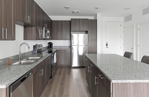 Garland Apartment | Landing | Incredible 2BD, Gym, Pool