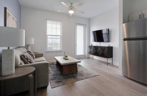 Lakeland Apartment | Landing | Incredible 2BD, Gym, Clubhouse