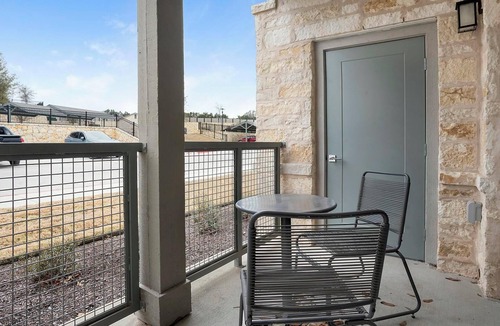 Austin Apartment | Landing | Incredible 2BD, Pool, Clubhouse