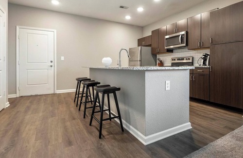 Chesterfield Apartment | Landing | Incredible 1BD, Gym, Pool