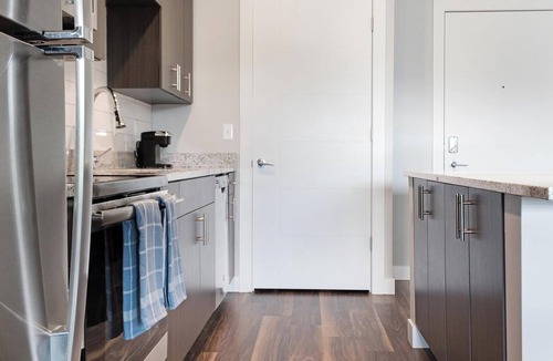 Edwardsville Apartment | Landing | Incredible 1BD, Clubhouse, Gym