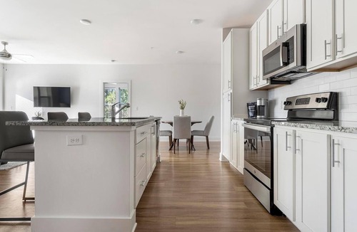 Fort Mill Apartment | Landing | Incredible 2BD, Gym, Pool