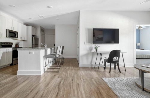 Fort Mill Apartment | Landing | Incredible 3BD, Pool, Gym
