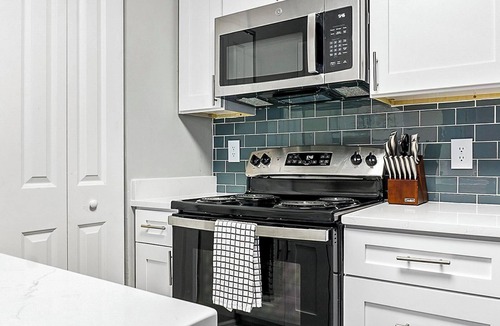 Indianapolis Apartment | Landing | Incredible 1BD, Pool, Courtyard
