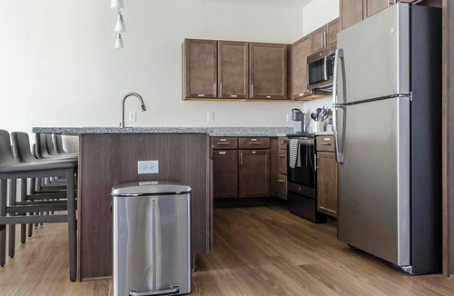 Cartersburg Apartment | Landing | Incredible 2BD, Courtyard, Gym
