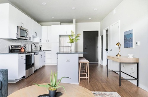 North Kansas City Apartment | Landing | Incredible 1BD, Gym, Yoga Studio