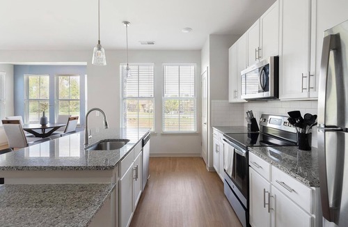 Murfreesboro Apartment | Landing | Incredible 2BD, Gym, Clubhouse