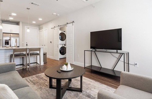Wetmore Apartment | Landing | Incredible 1BD, Clubhouse, Pool
