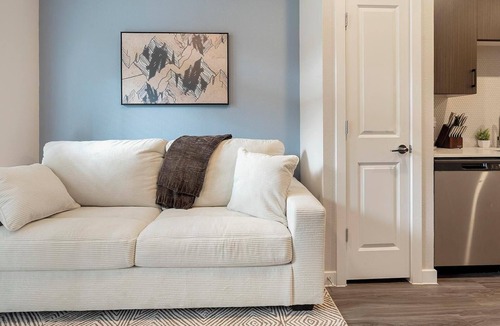 Wetmore Apartment | Landing | Incredible Studio, Gym, Clubhouse