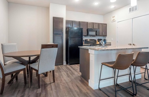 San Antonio Apartment | Landing | Incredible 1BD, Gym, Clubhouse