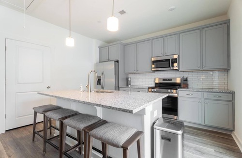 Port Wentworth Apartment | Landing | Modern 1BD, Clubhouse, Pool