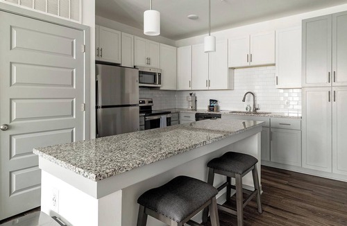 Sand Ridge Apartment | Landing | Modern 1BD, Gym, Clubhouse