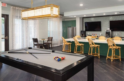 Land O' Lakes Apartment | Landing | Modern 1BD, Pool, Clubhouse