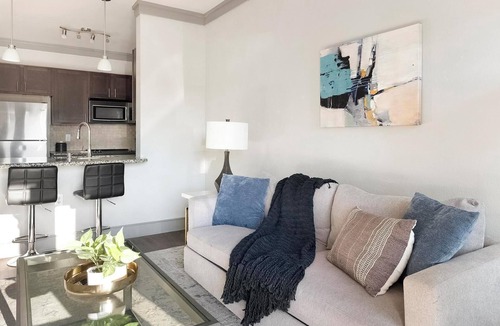 Northeast Carrollton Apartment | Landing | Modern 1BD, Clubhouse, Pool