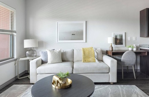 Fort Worth Apartment | Landing | Modern 1BD, Courtyard, Rooftop Lounge