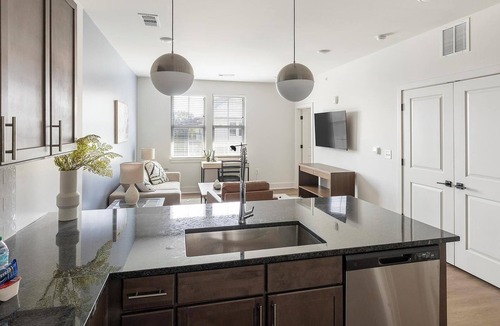 Madison Apartment | Landing | Modern 1BD, Clubhouse, Pool