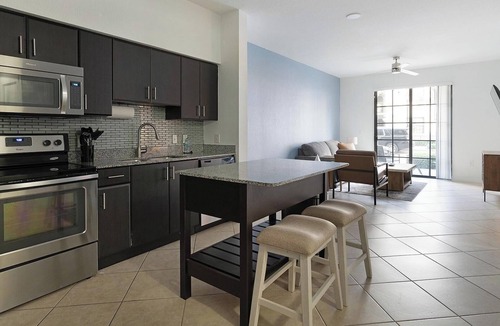Miramar Apartment | Landing | Modern 1BD, Clubhouse, Gym