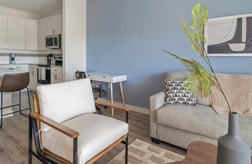 Conroe Apartment | Landing | Modern 1BD, Clubhouse, Pool