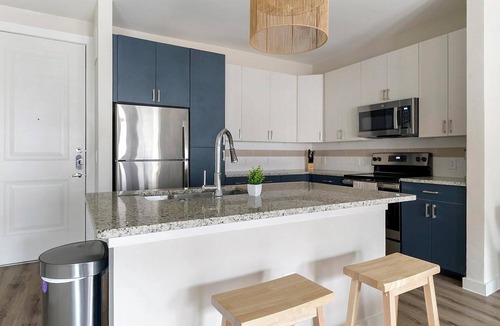 Conroe Apartment | Landing | Modern 1BD, Clubhouse, Pool