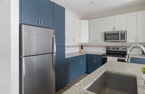 Conroe Apartment | Landing | Modern 1BD, Clubhouse, Pool
