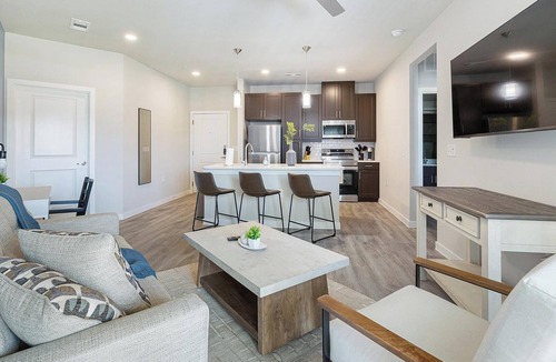 Corinth Apartment | Landing | Modern 1BD, Clubhouse, Gym