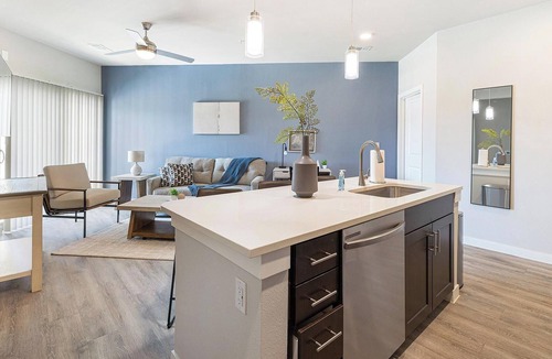 Corinth Apartment | Landing | Modern 1BD, Clubhouse, Gym