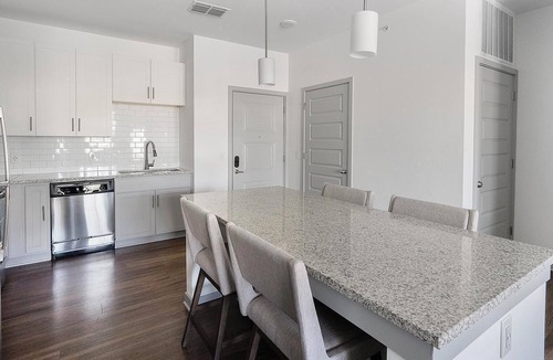 Sand Ridge Apartment | Landing | Modern 1BD, Gym, Pool