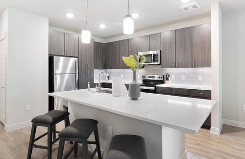 Euless Apartment | Landing | Modern 1BD, Gym, Game Room