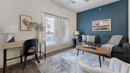 Buda Apartment | Landing Modern 1BD Game Room Gym