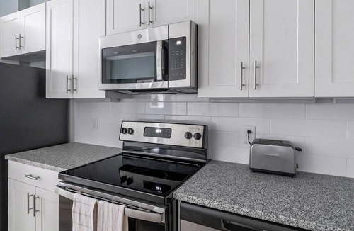 Conroe Apartment | Landing | Modern 1BD, Game Room, Pool