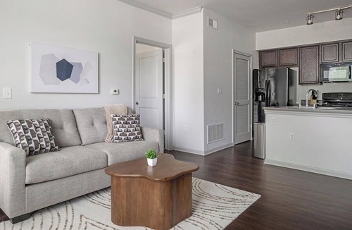 Northeast Houston Apartment | Landing | Modern 1BD, Game Room, Clubhouse