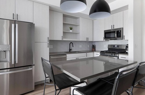 Zilker Apartment | Landing | Modern 1BD, Gym