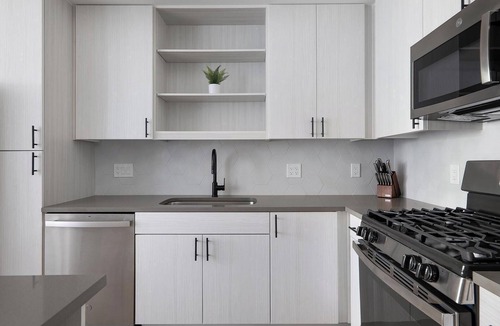 Zilker Apartment | Landing | Modern 1BD, Gym