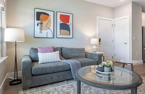 Southeast Orlando Apartment | Landing | Modern 1BD, Gym, Clubhouse