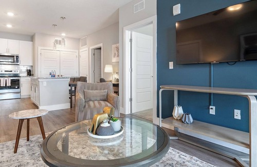 Southeast Orlando Apartment | Landing | Modern 1BD, Gym, Clubhouse