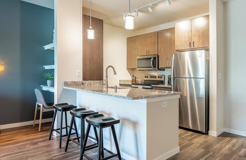 Belville Apartment | Landing | Modern 1BD in Westport
