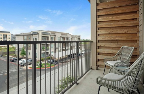 Austin Apartment | Landing | Modern 1BD, Pool, Clubhouse