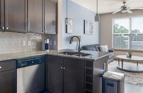 Barker Apartment | Landing | Modern 1BD, Pool, Clubhouse