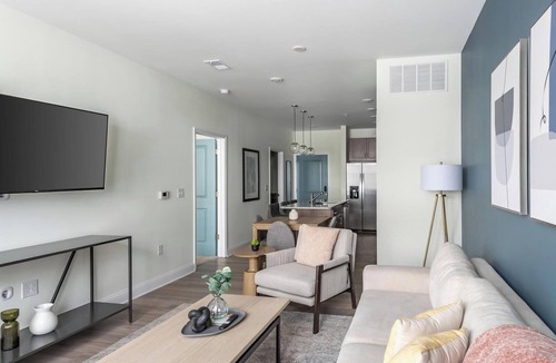 Wilmington Apartment | Landing | Modern 1BD, Pool, Clubhouse