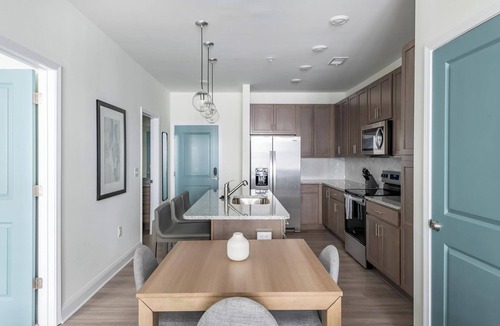 Wilmington Apartment | Landing | Modern 1BD, Pool, Clubhouse