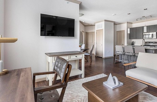 Wetmore Apartment | Landing | Modern 1BD, Yoga Studio, Gym