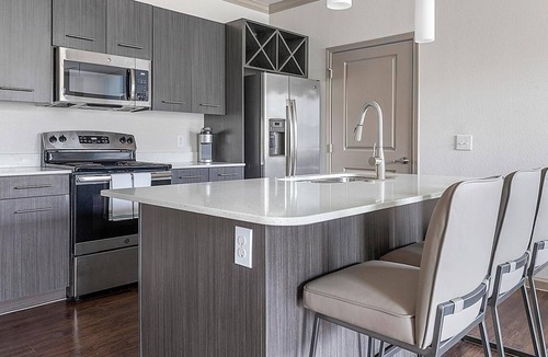 Wetmore Apartment | Landing | Modern 1BD, Yoga Studio, Gym