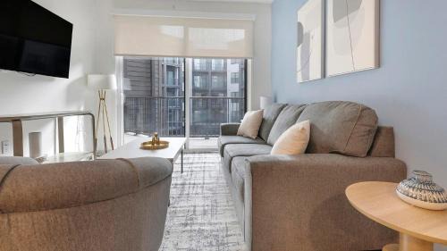 Huntsville Apartment | Landing Modern 1BD Yoga Studio Gym