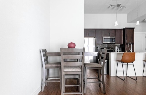 Buda Apartment | Landing | Modern 1BD, Yoga Studio, Clubhouse